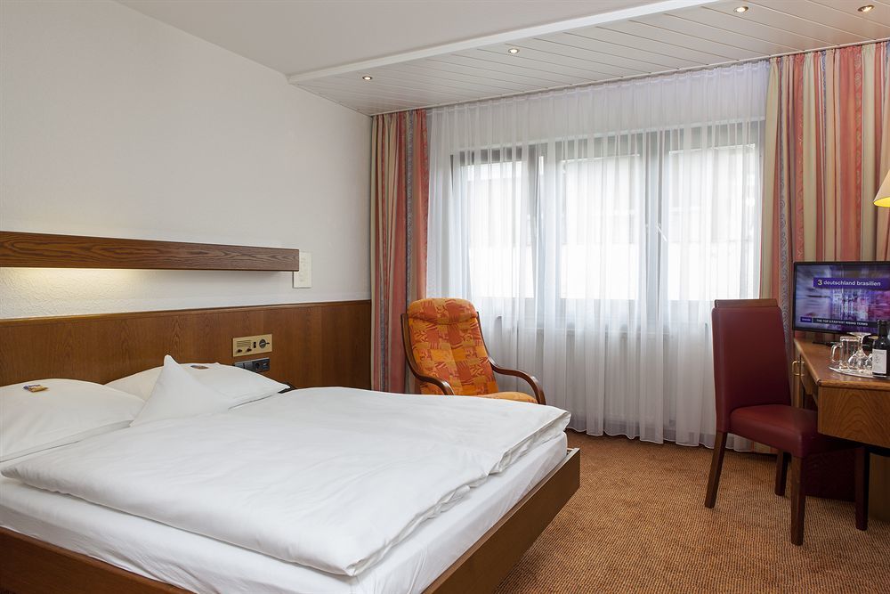 Hotel Lamm اوستفيلدن المظهر الخارجي الصورة