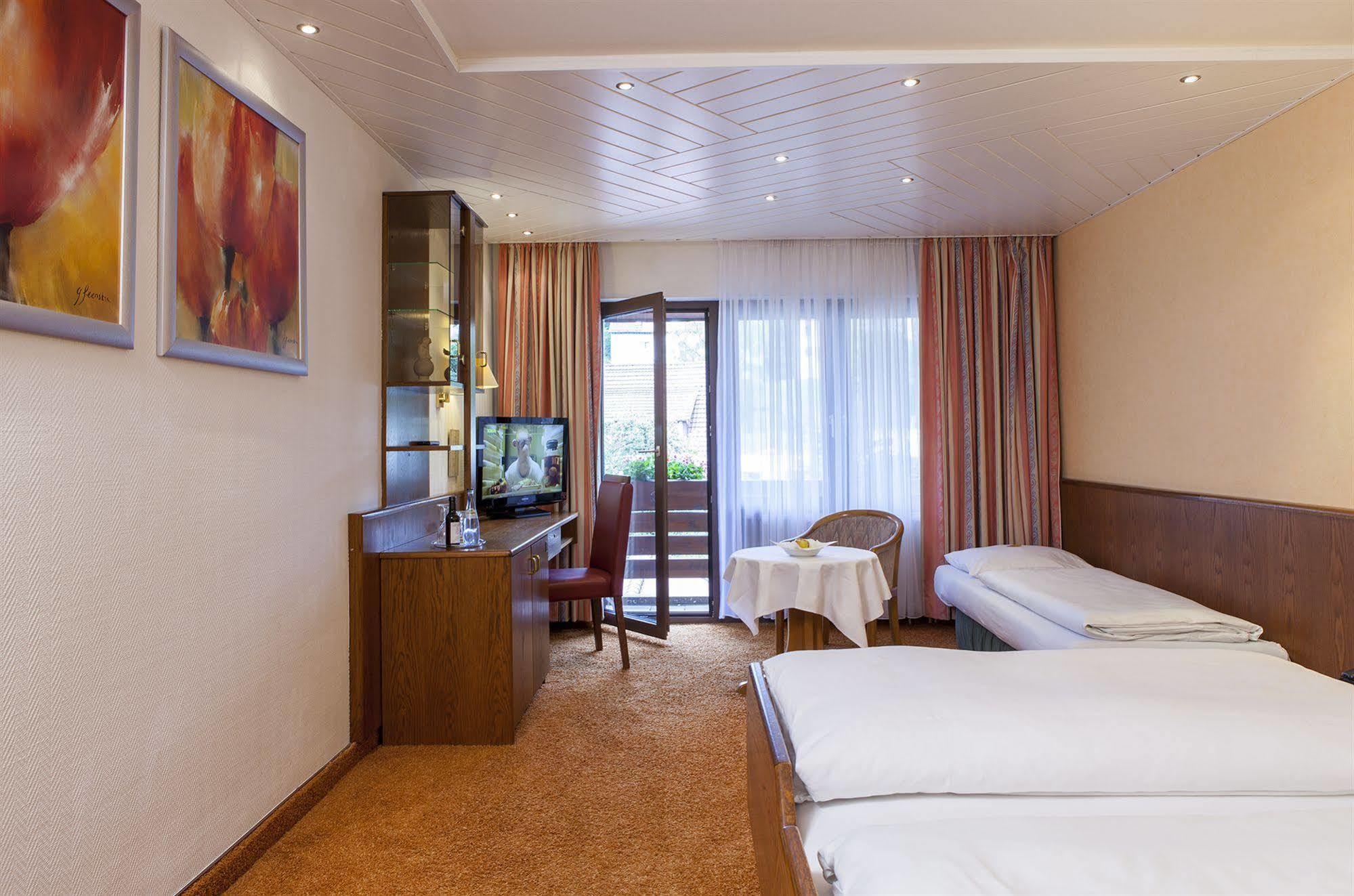 Hotel Lamm اوستفيلدن المظهر الخارجي الصورة